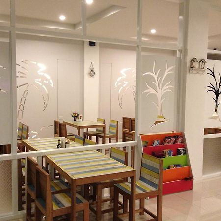 The Silk Hill Hotel Patong Esterno foto