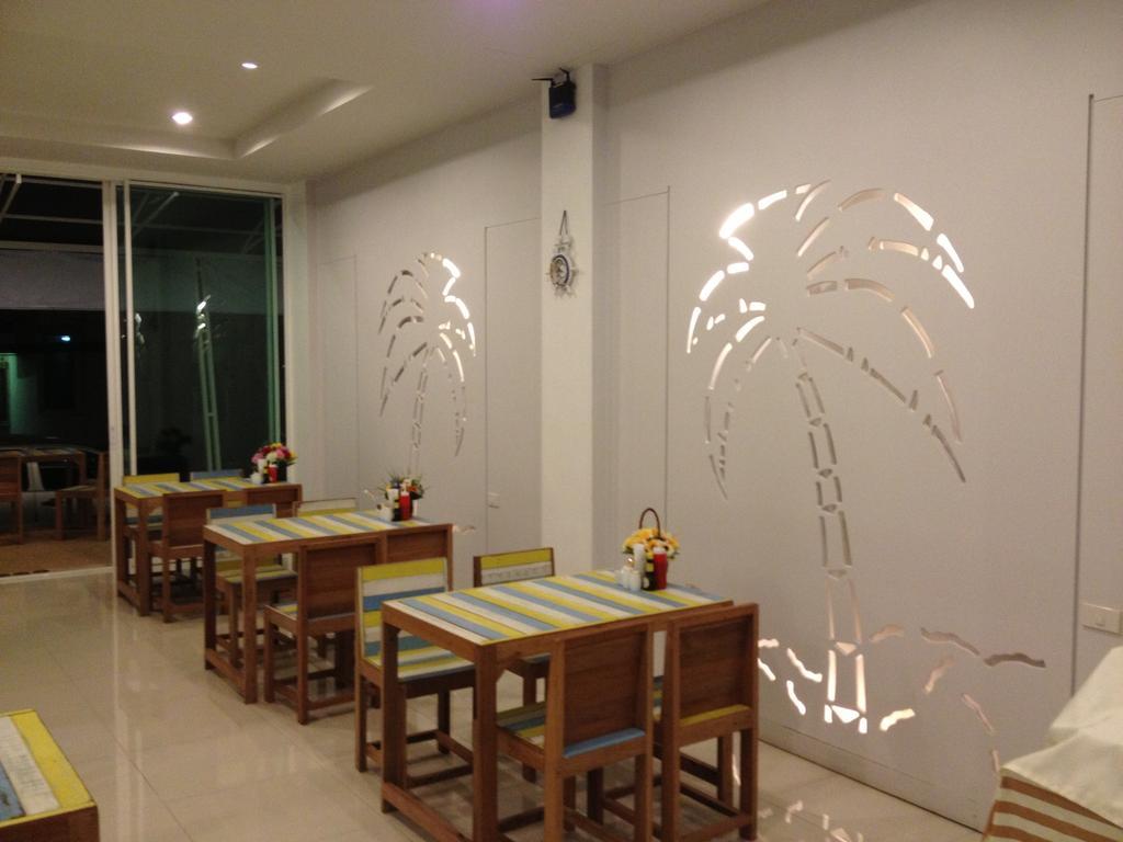 The Silk Hill Hotel Patong Esterno foto